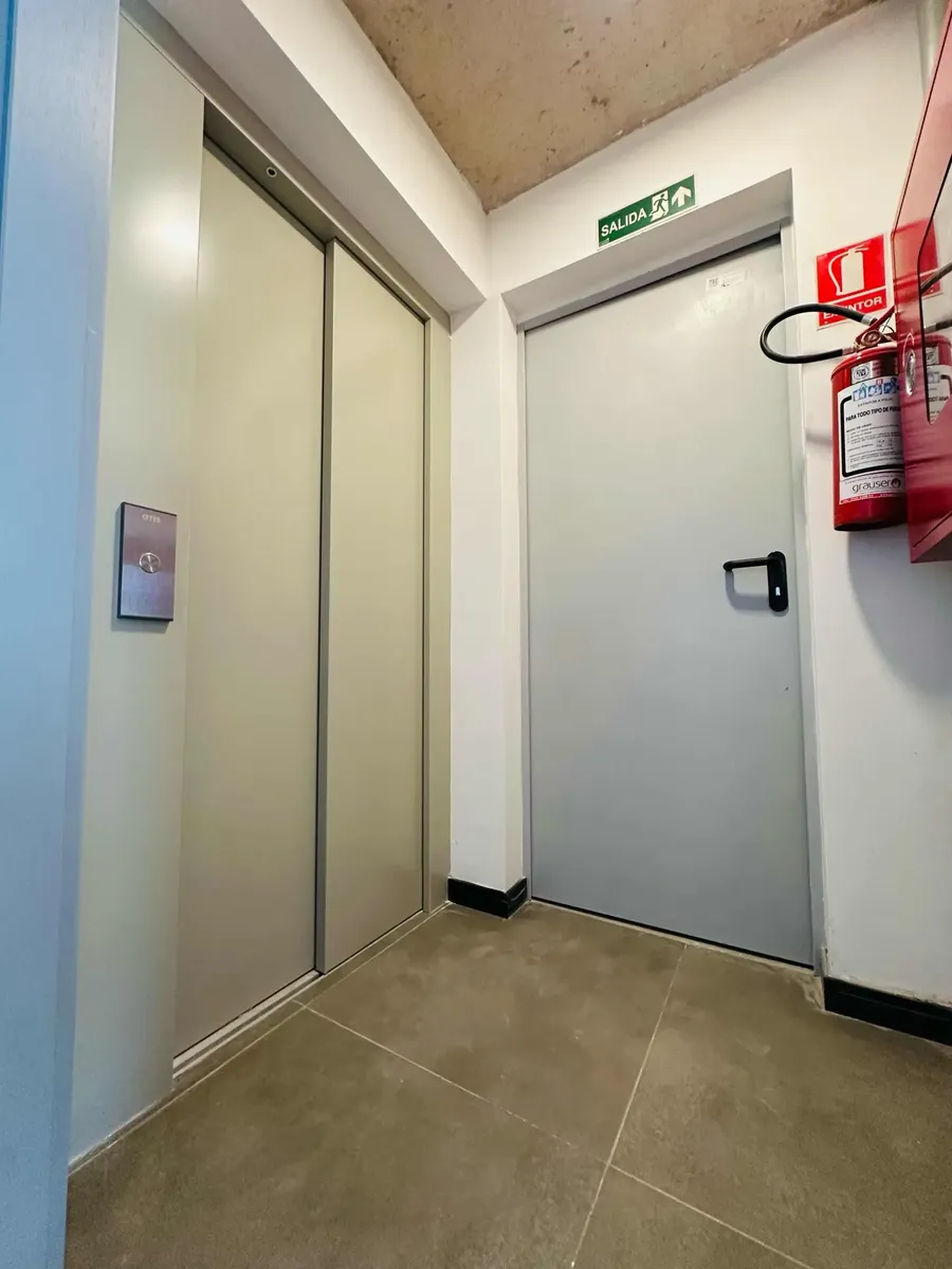 Apartamento con parrillero